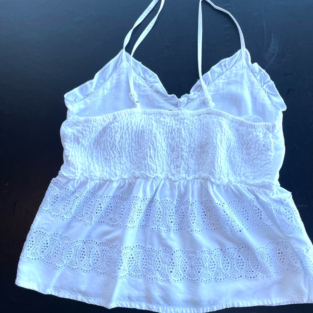Chic White Lace Women's Camisole‎ (NWOT) - Picture 9 of 10